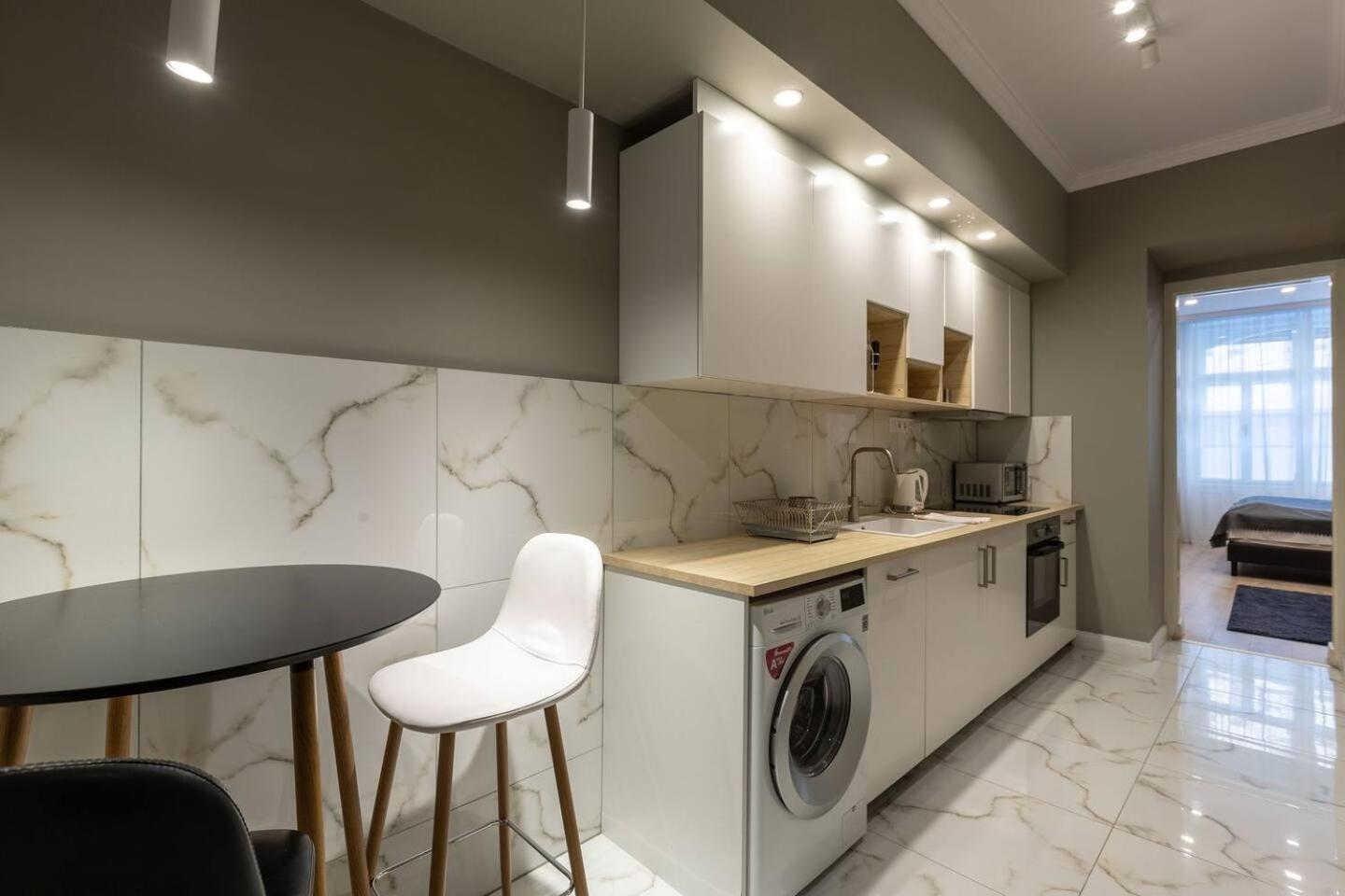 Luxurious Studio Located In The Heart Of Будапеща Екстериор снимка